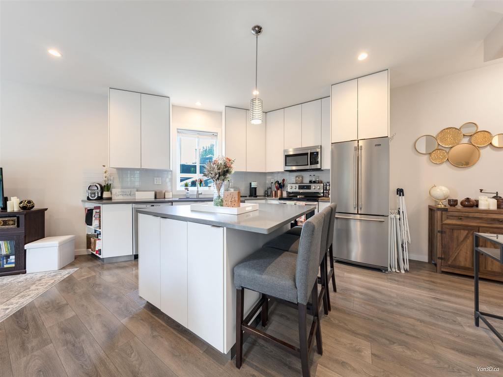 Listing Image for R3096217