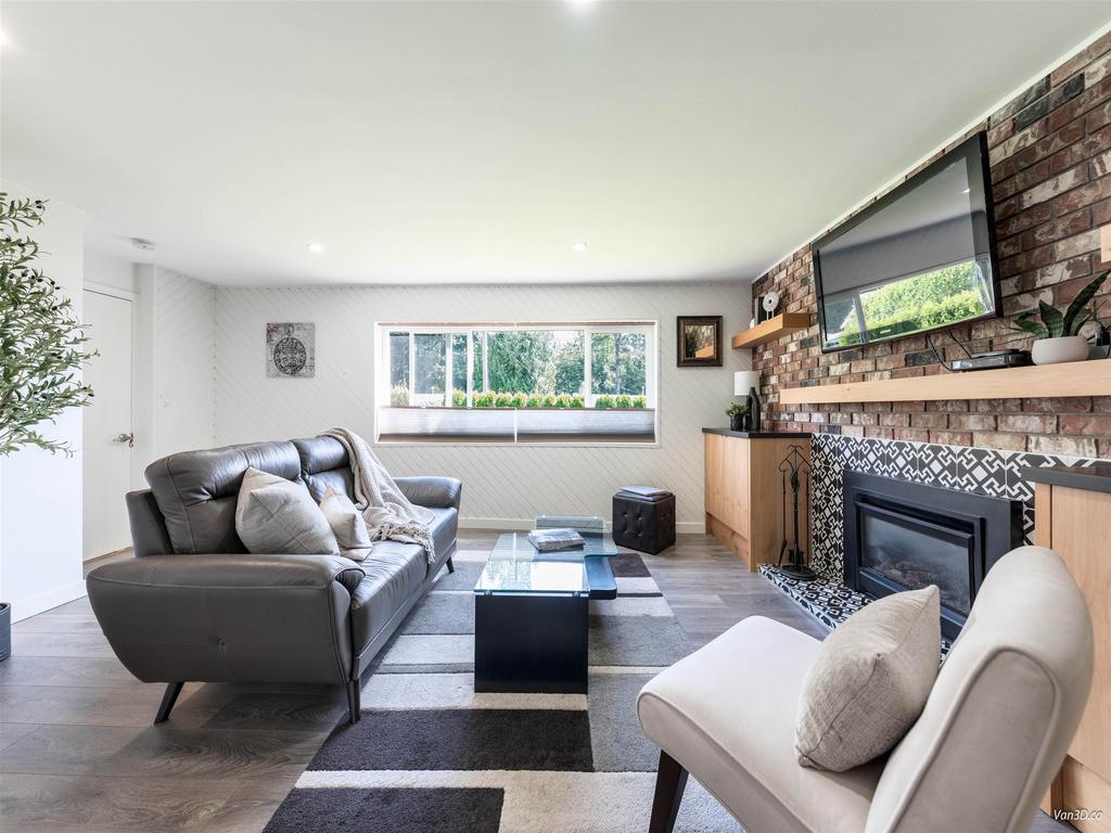 Listing Image for R3096217