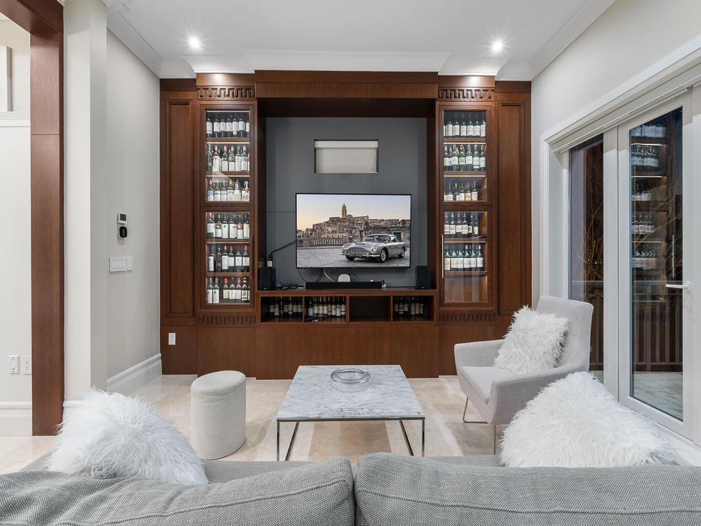 Listing Image for R3096234