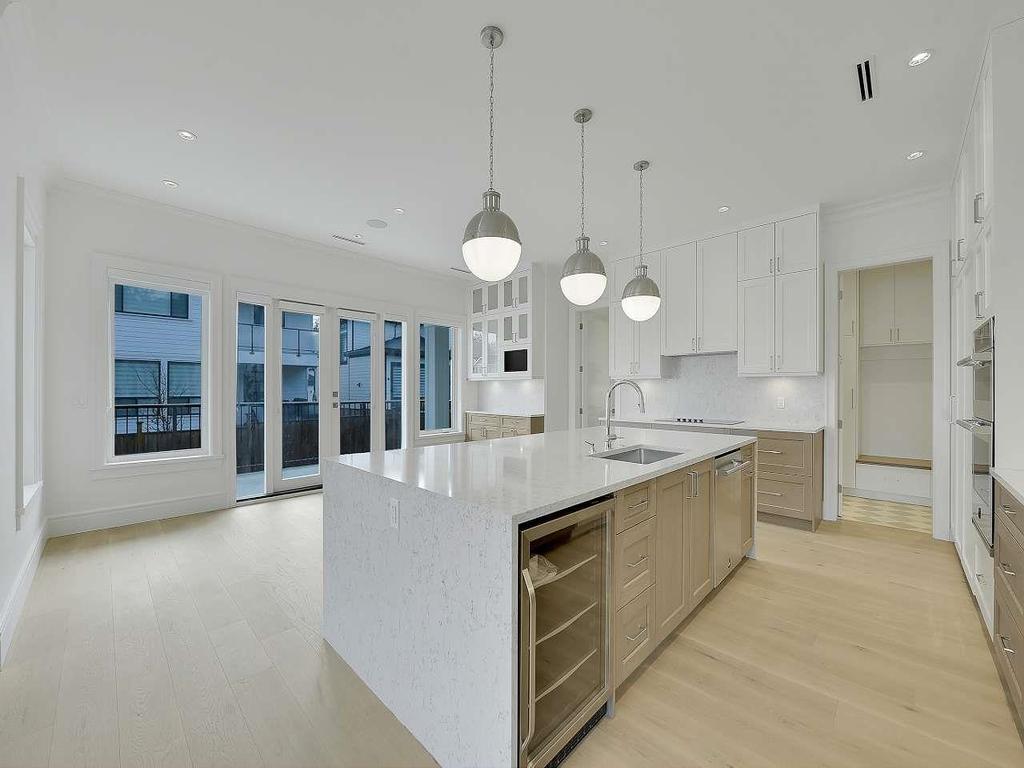 Listing Image for R3096237