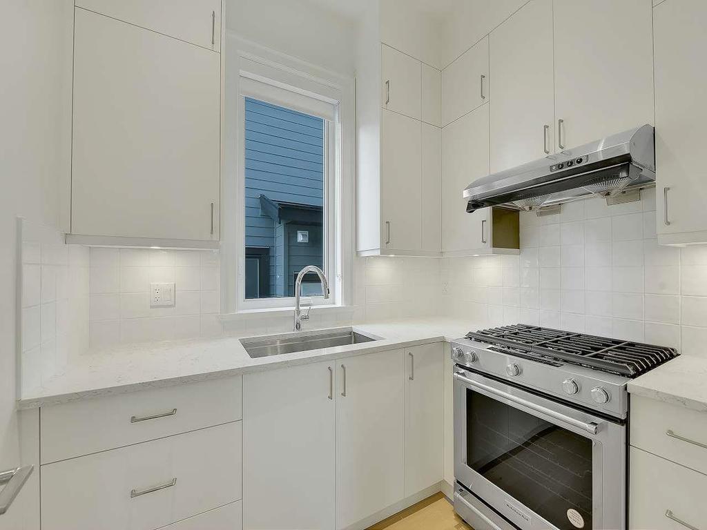 Listing Image for R3096237