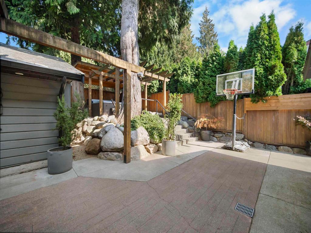 Listing Image for R3096252