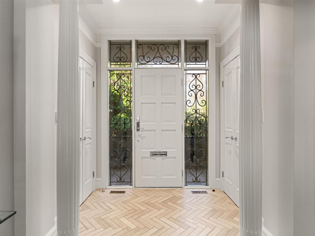 Listing Image for R3096265