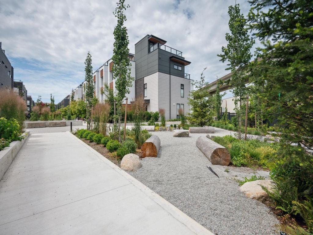 Listing Image for R3096281