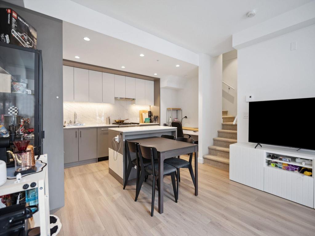 Listing Image for R3096281