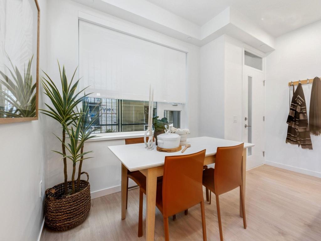 Listing Image for R3096282