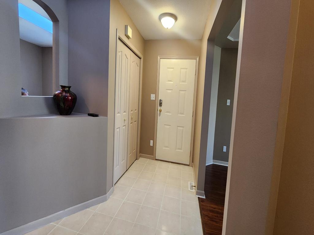 Listing Image for R3096290