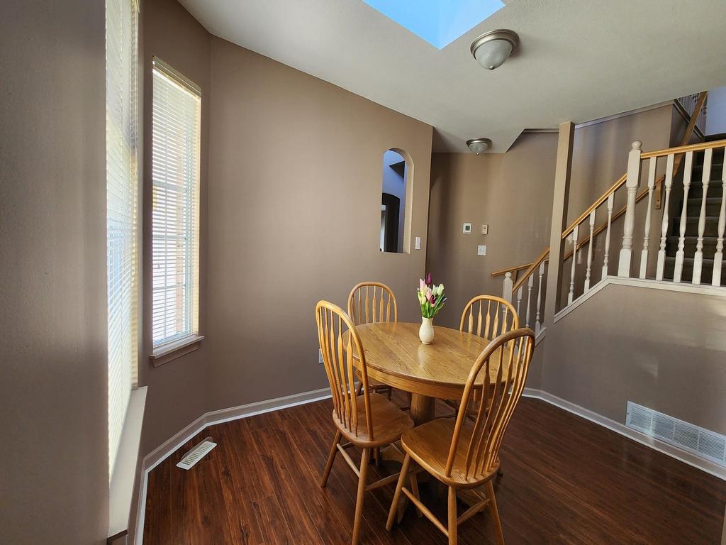 Listing Image for R3096290