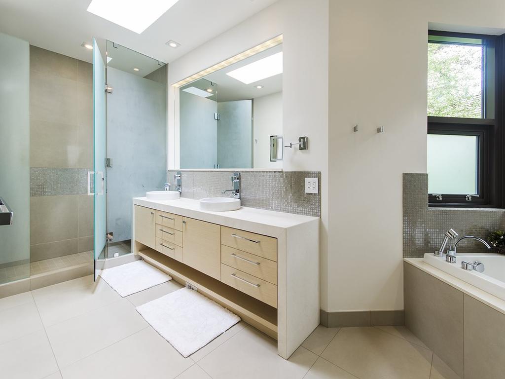 Listing Image for R3096294