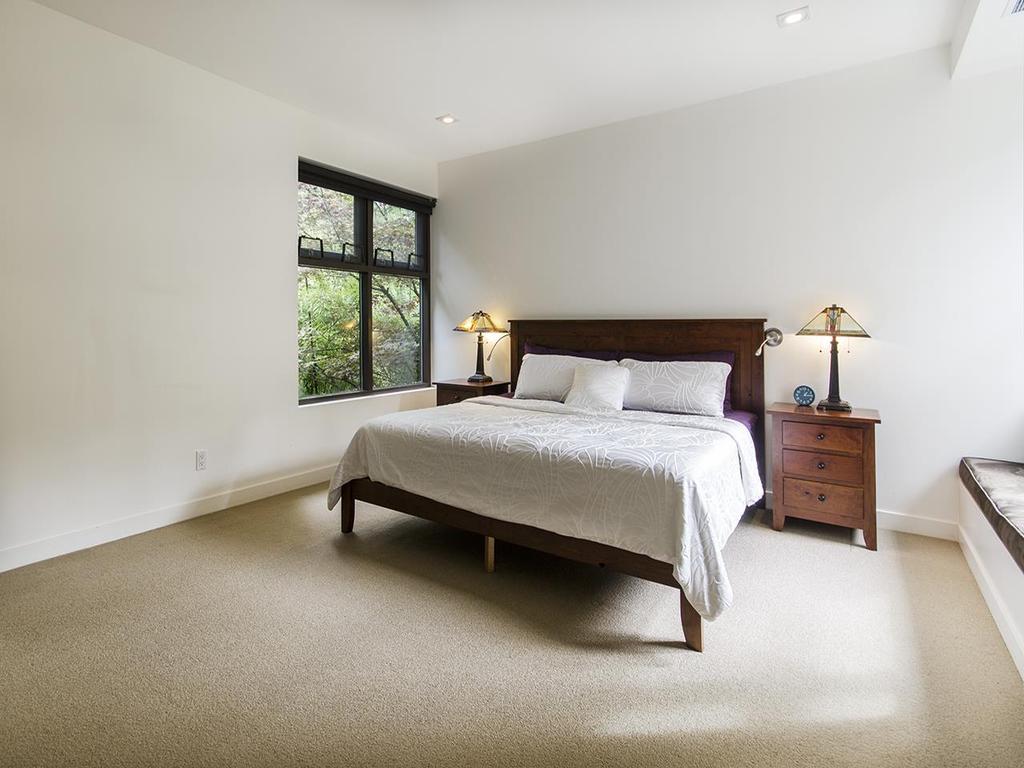 Listing Image for R3096294