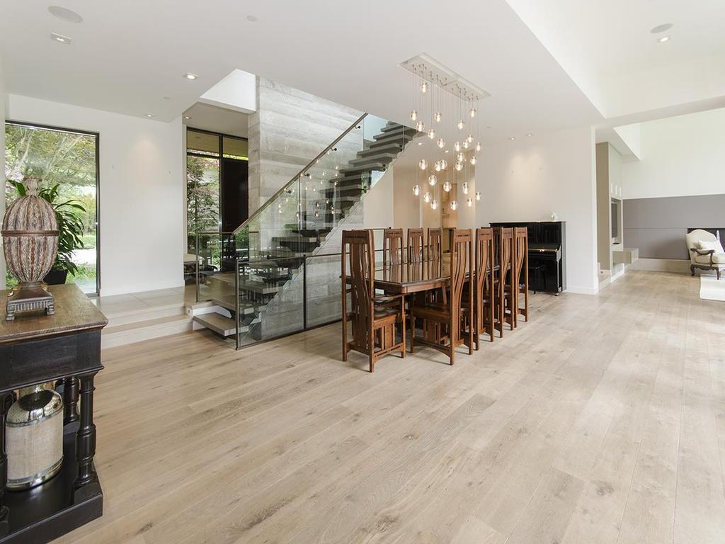 Listing Image for R3096294