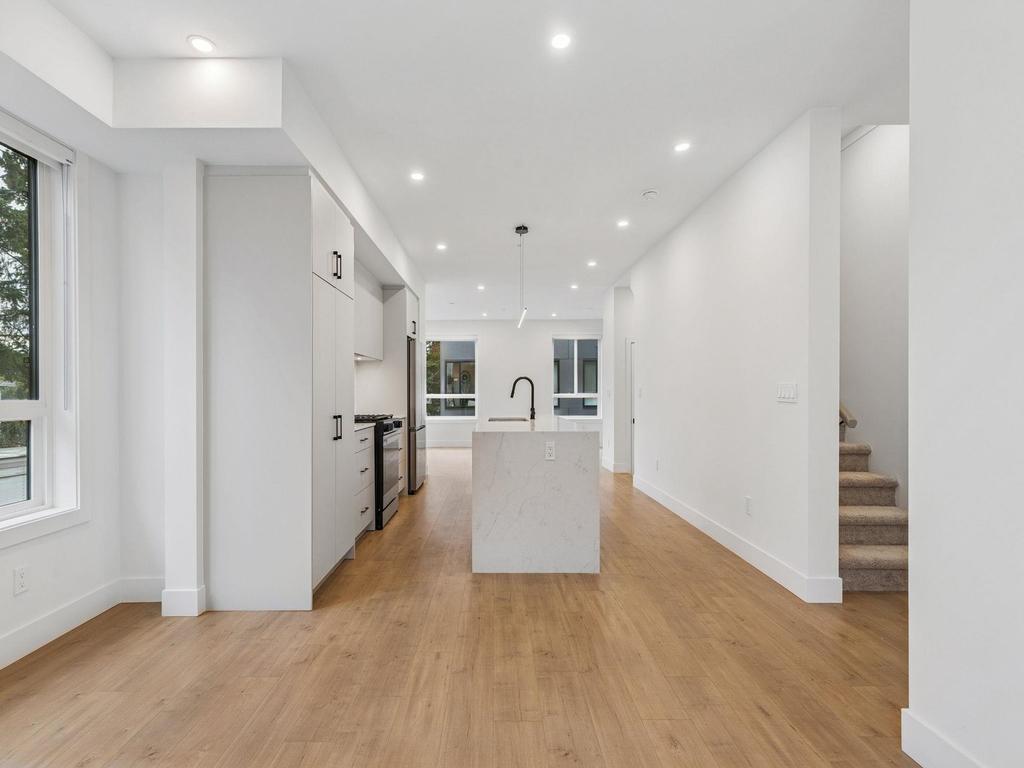 Listing Image for R3096299