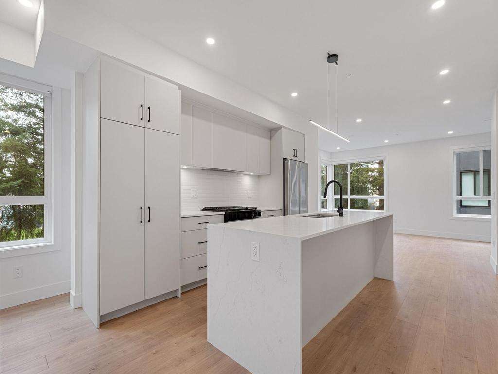 Listing Image for R3096299