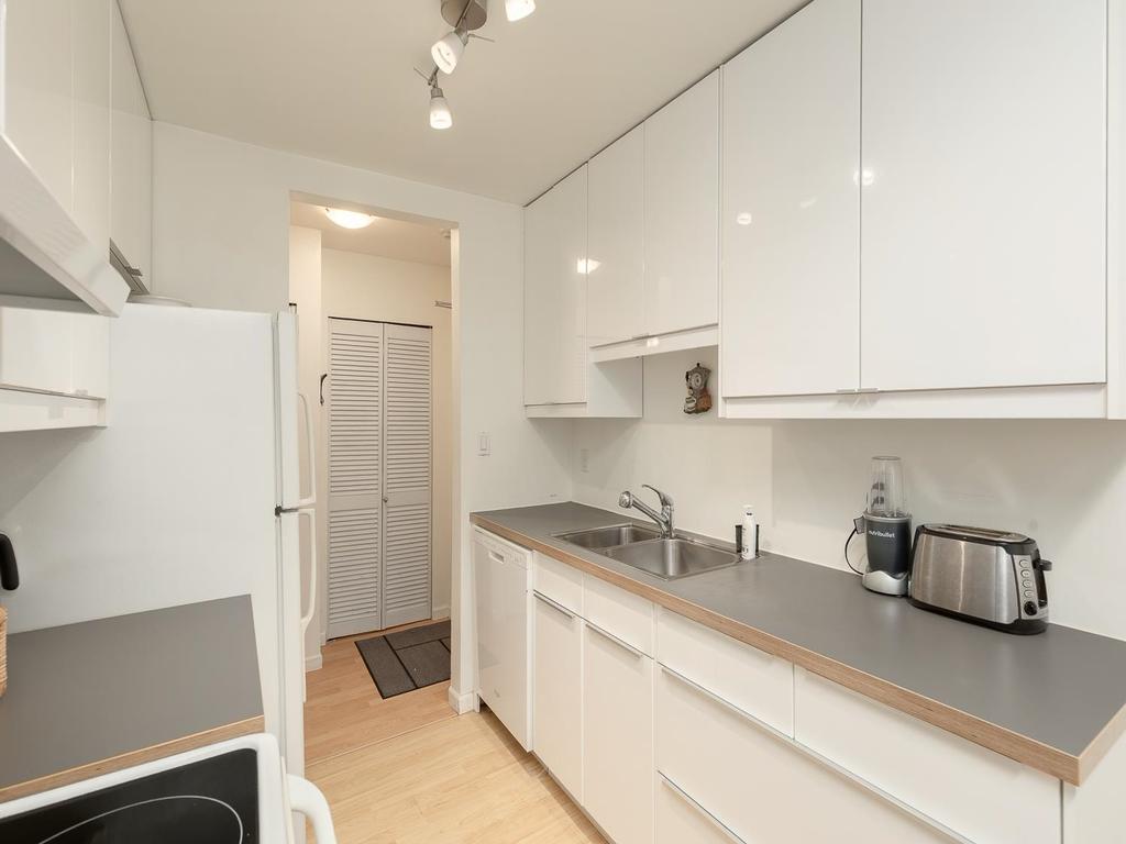 Listing Image for R3096326