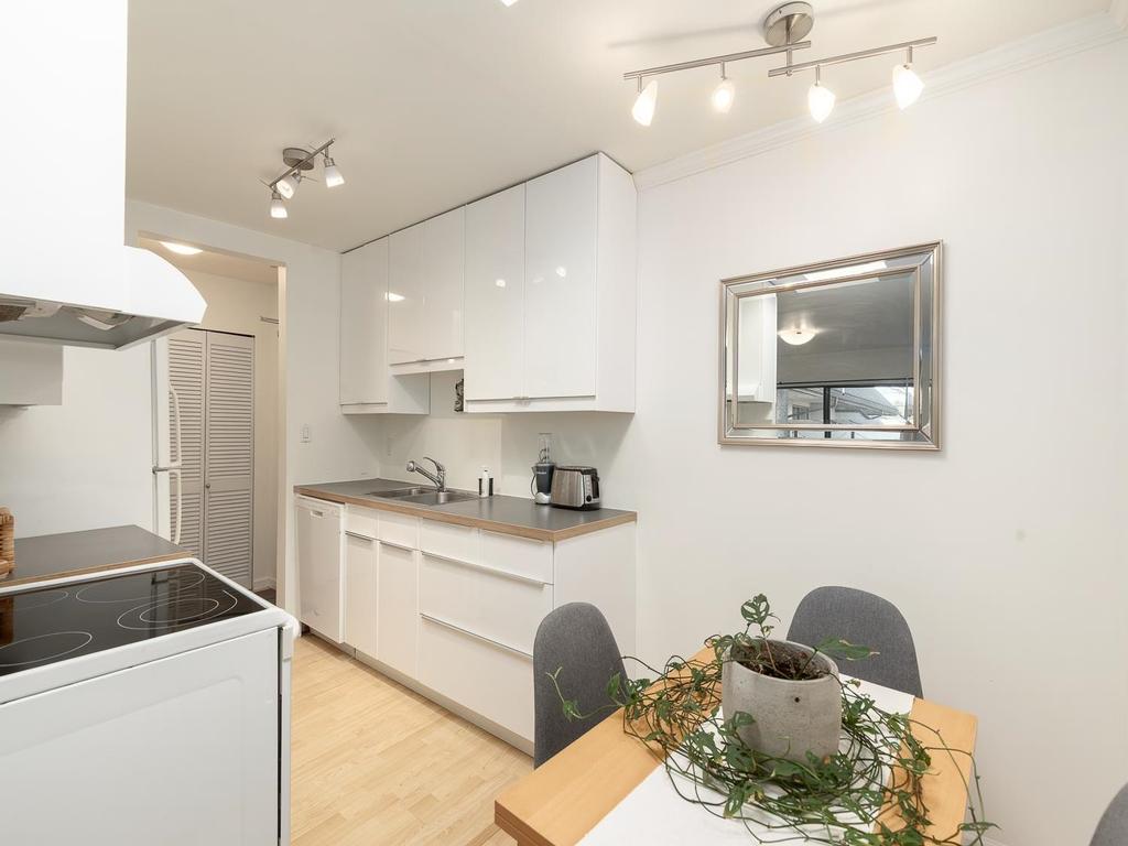 Listing Image for R3096326