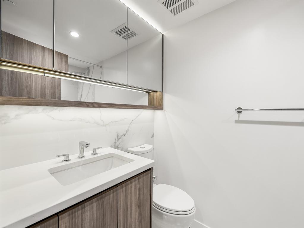 Listing Image for R3096329