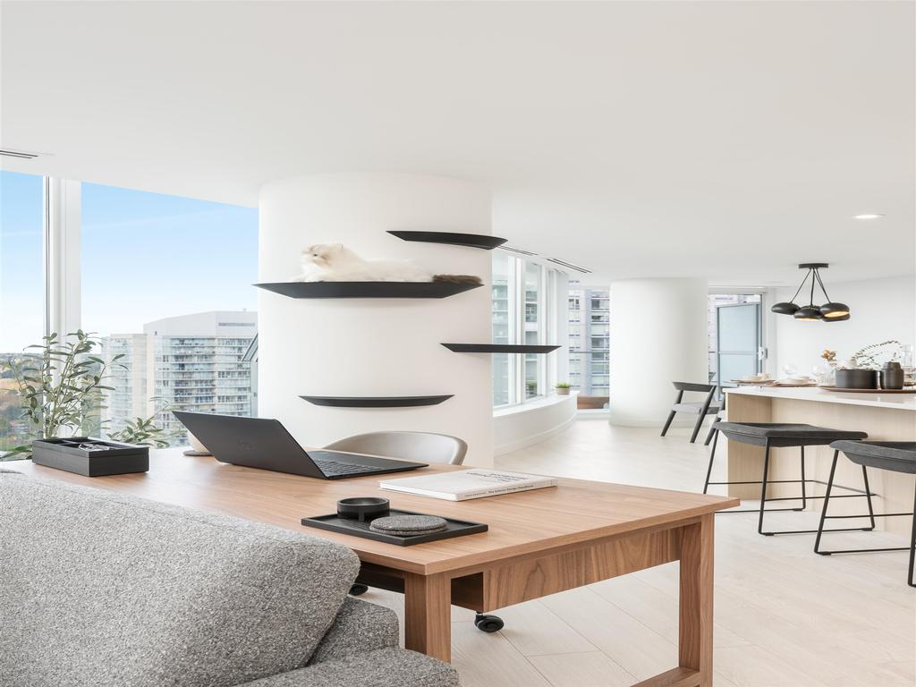 Listing Image for R3096330