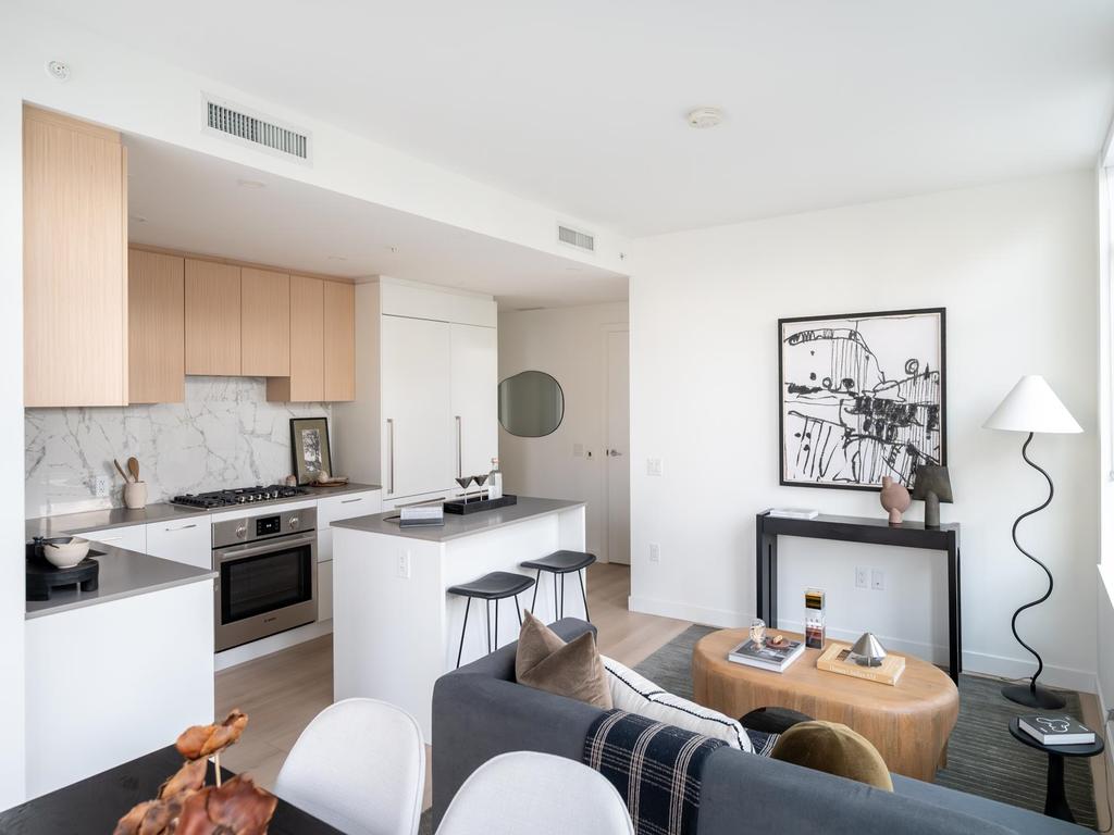 Listing Image for R3096350