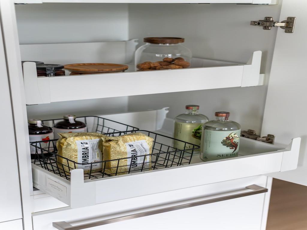 Listing Image for R3096350