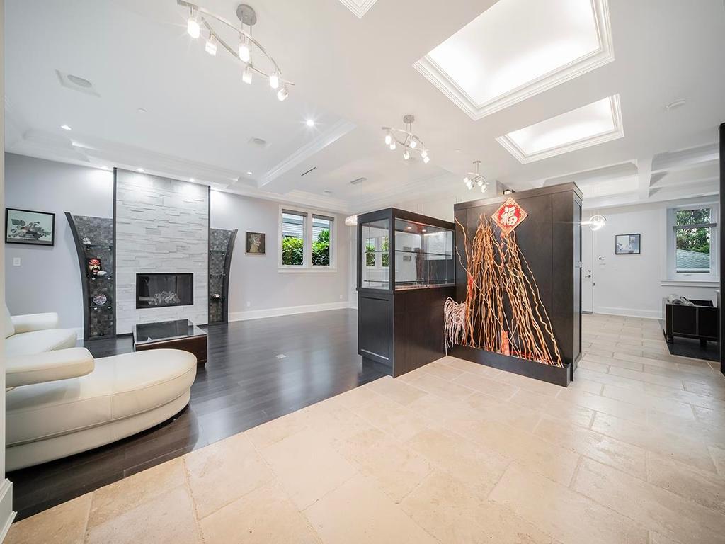 Listing Image for R3096355