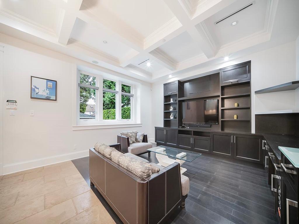 Listing Image for R3096355