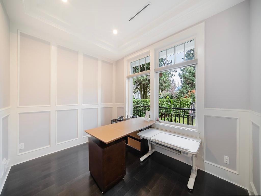 Listing Image for R3096355