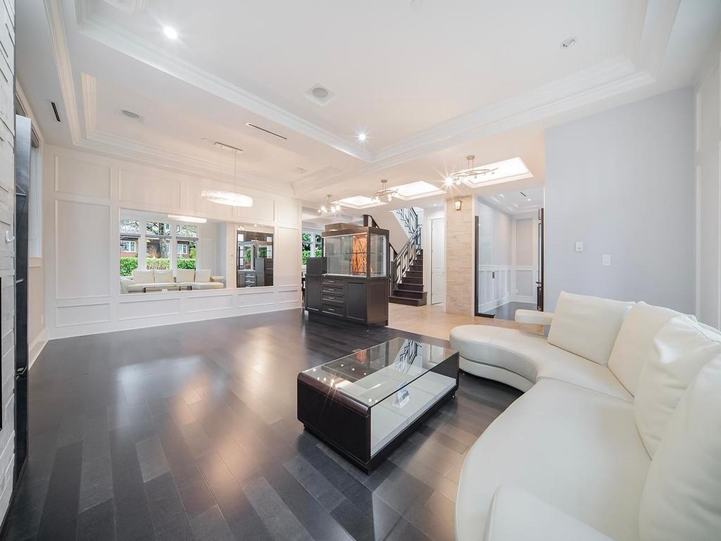 Listing Image for R3096355