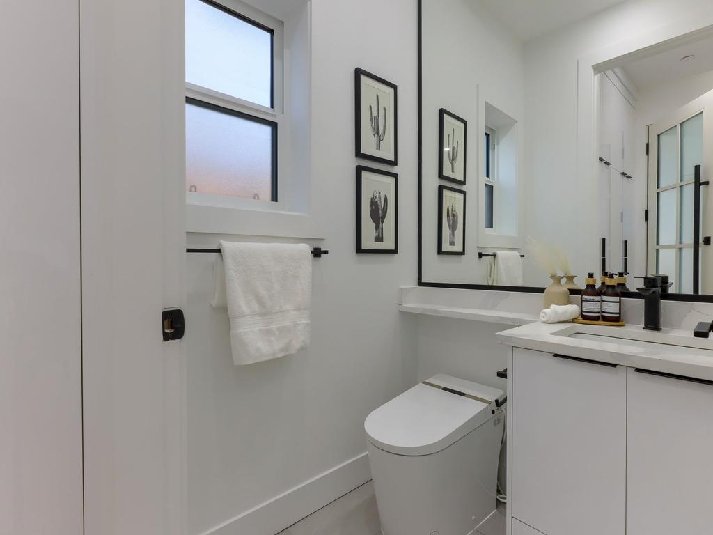 Listing Image for R3096367