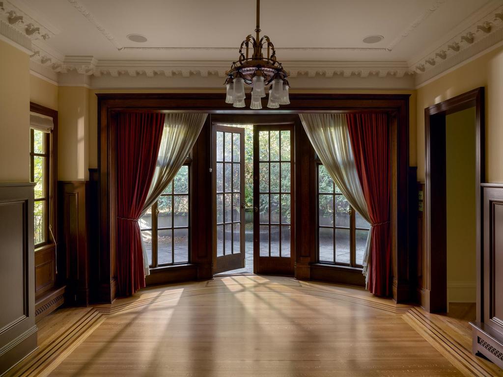 Listing Image for R3096381