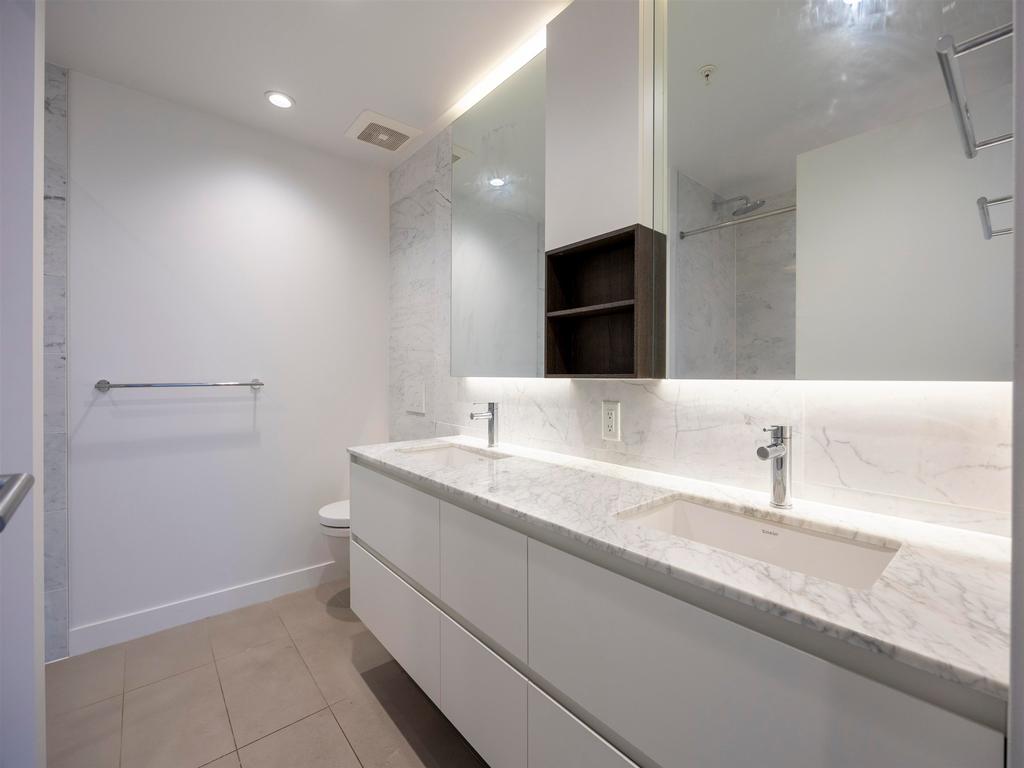 Listing Image for R3096416