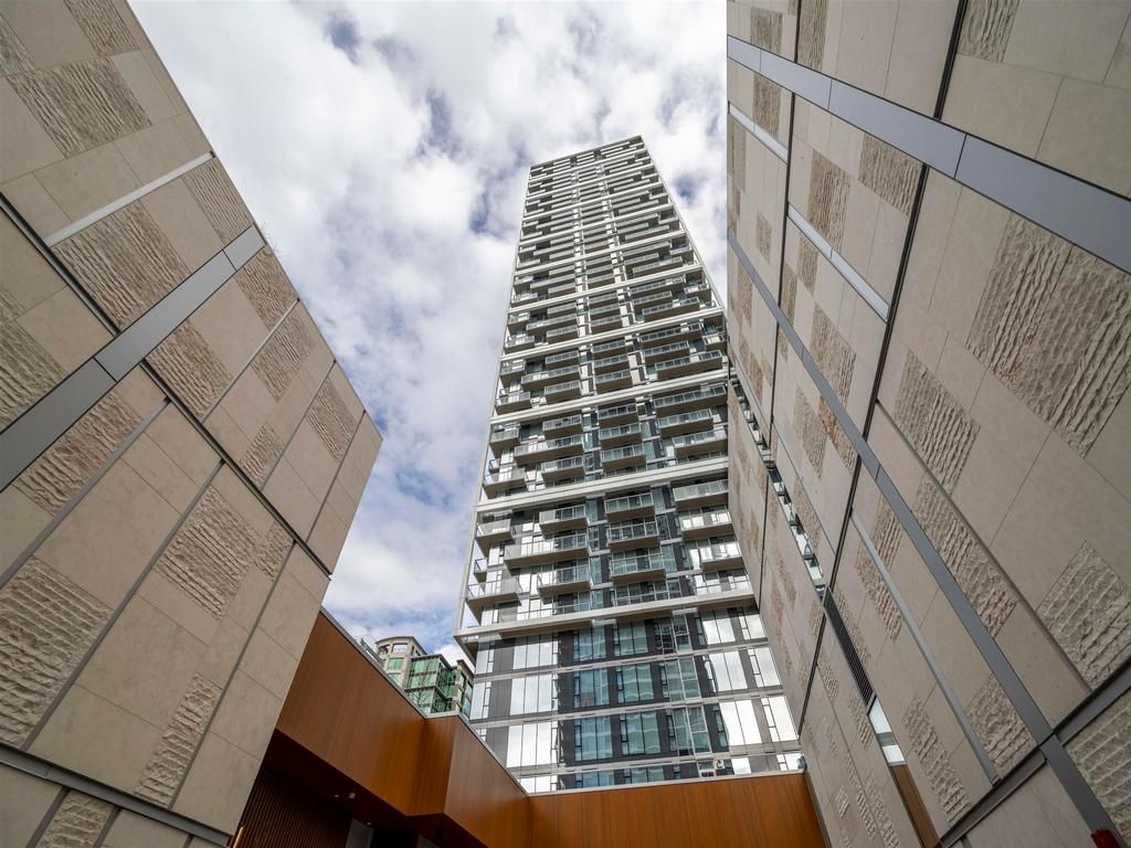 Listing Image for R3096416