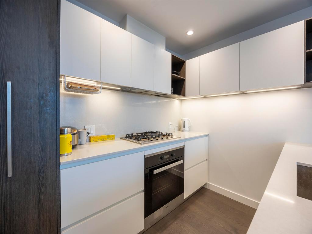 Listing Image for R3096416