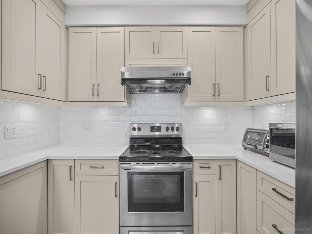 Listing Image for R3096417