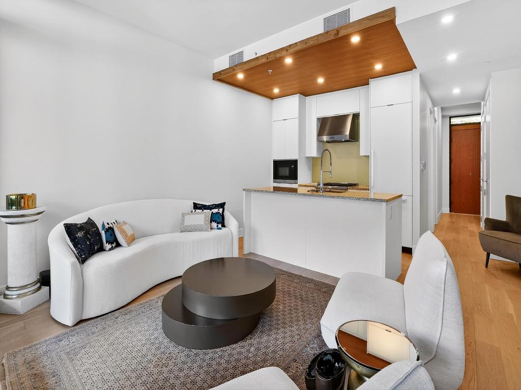 Listing Image for R3096423