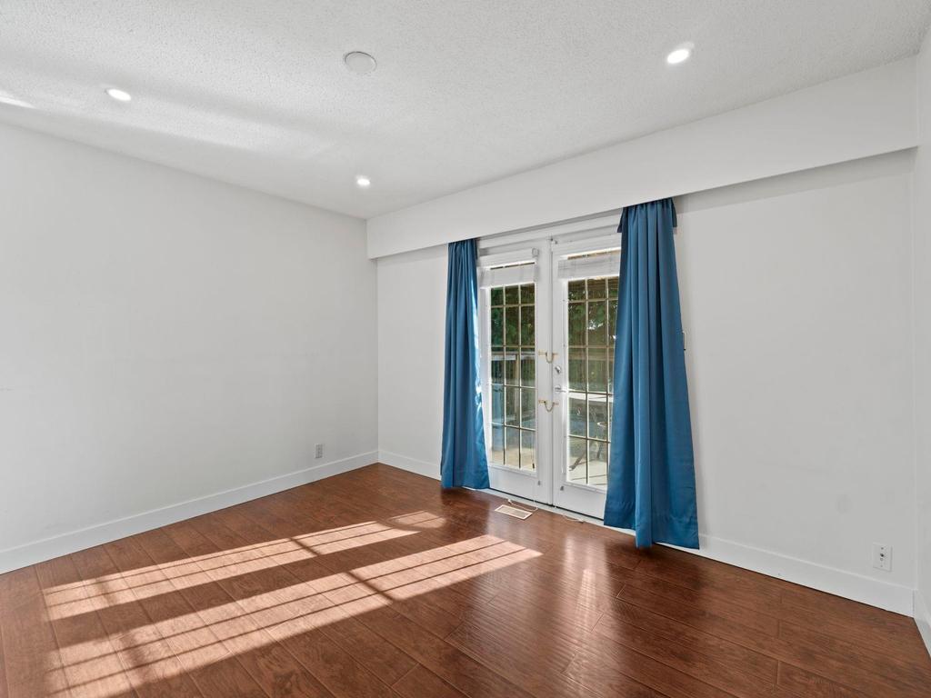 Listing Image for R3096424