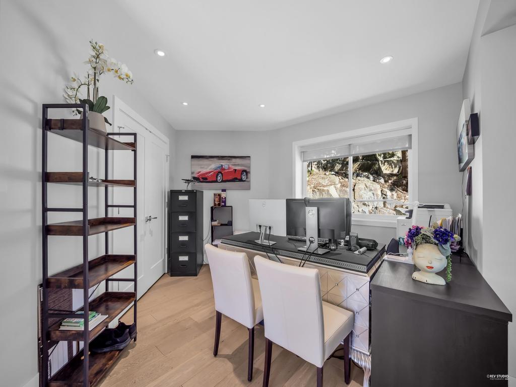 Listing Image for R3096435