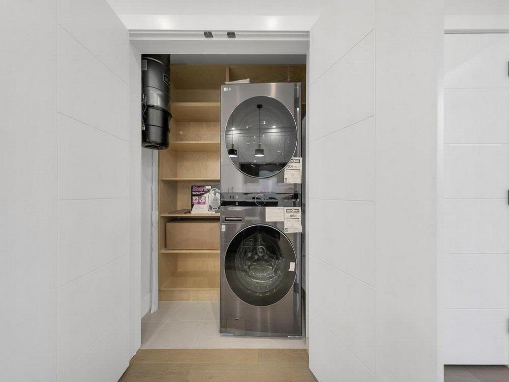 Listing Image for R3096442