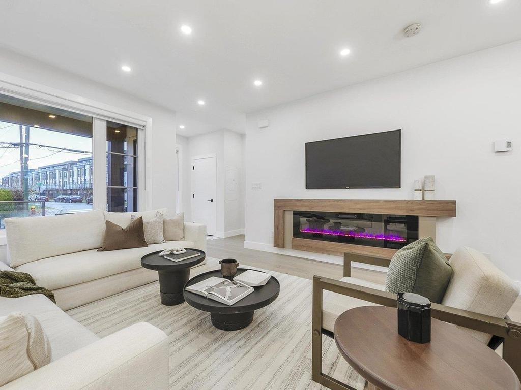 Listing Image for R3096442