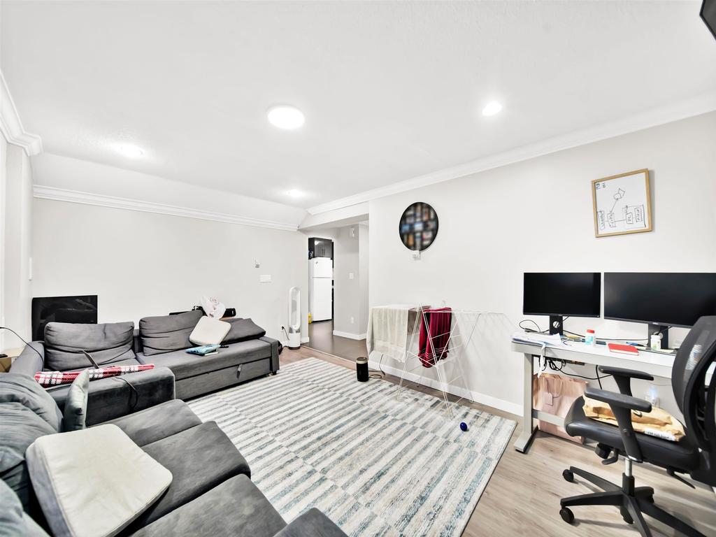 Listing Image for R3096453