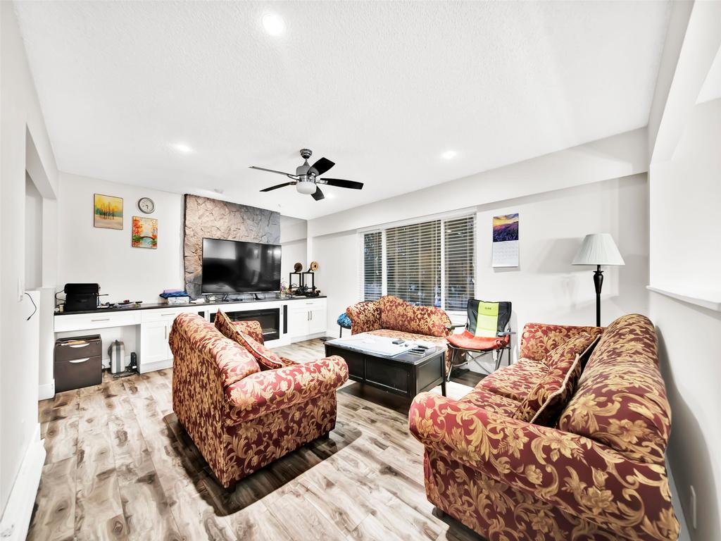 Listing Image for R3096453