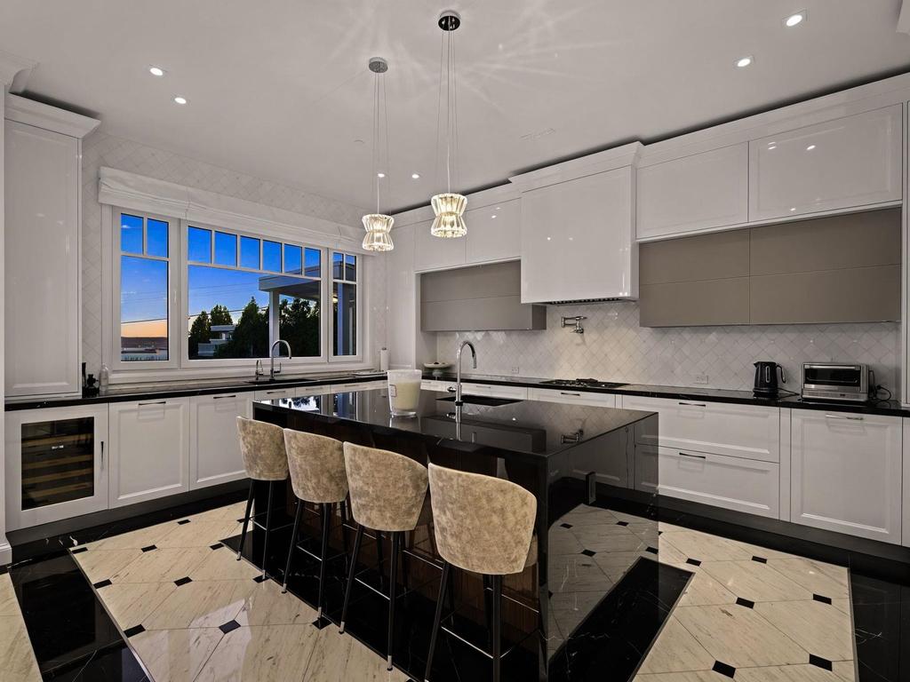 Listing Image for R3096456