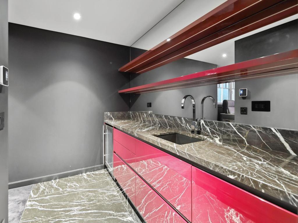 Listing Image for R3096456