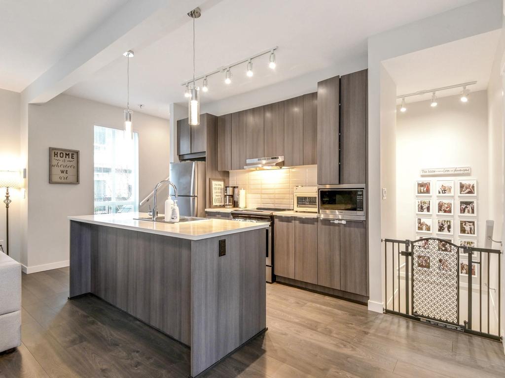 Listing Image for R3096462