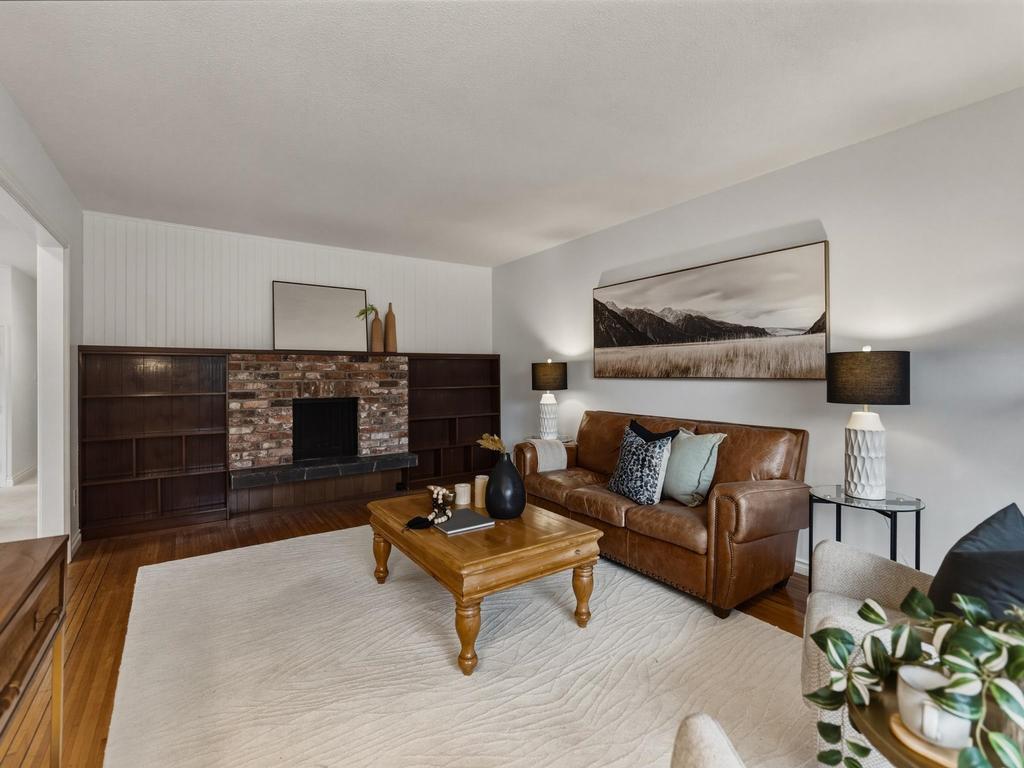 Listing Image for R3096467