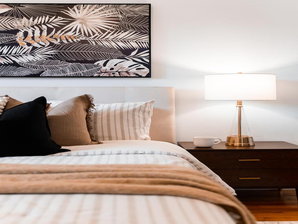 Listing Image for R3096467