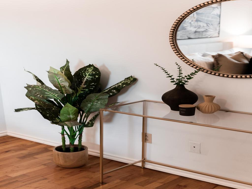 Listing Image for R3096467