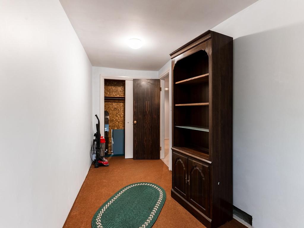 Listing Image for R3096467