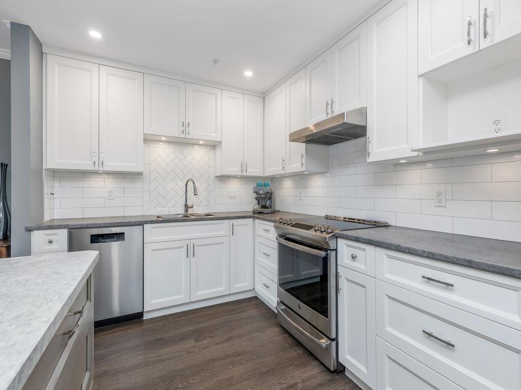 Listing Image for R3096478