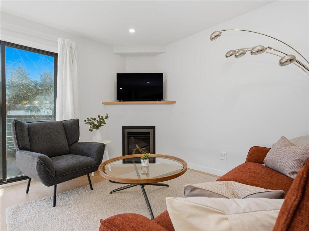 Listing Image for R3096481