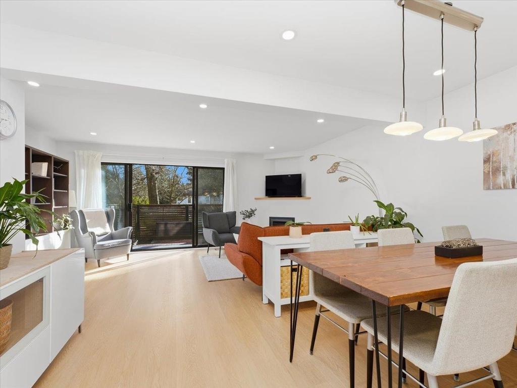 Listing Image for R3096481